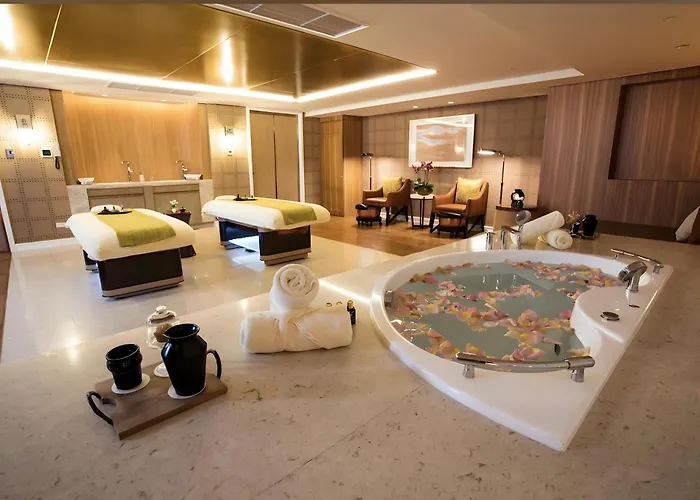 Apartamento 60 Sqm Oceanview 1 Bedroom 2 Pools & Gym Near Moa *